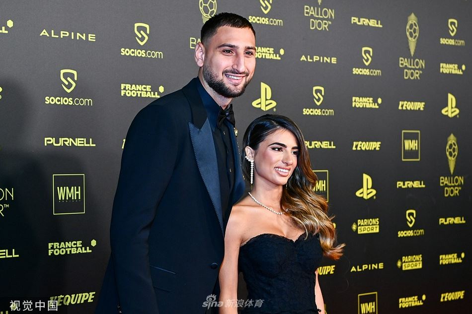 多纳鲁马荣膺雅辛奖（多纳鲁马简历）