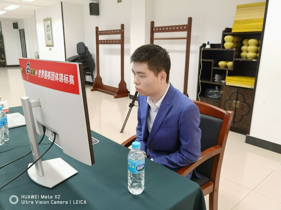 高清-农心杯第二阶段第4局 李钦诚攻擂井山裕太（农心杯选手）