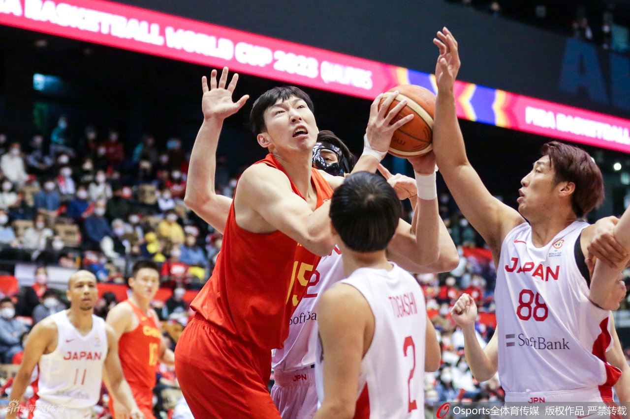 [男篮世预赛]中国男篮79比63战胜日本男篮（中国男篮66-57战胜日本）