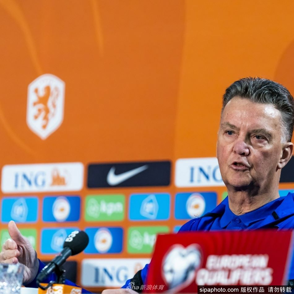 范加尔成为荷兰队史第6位50场教头（范加尔成为荷兰队史第6位50场教头）