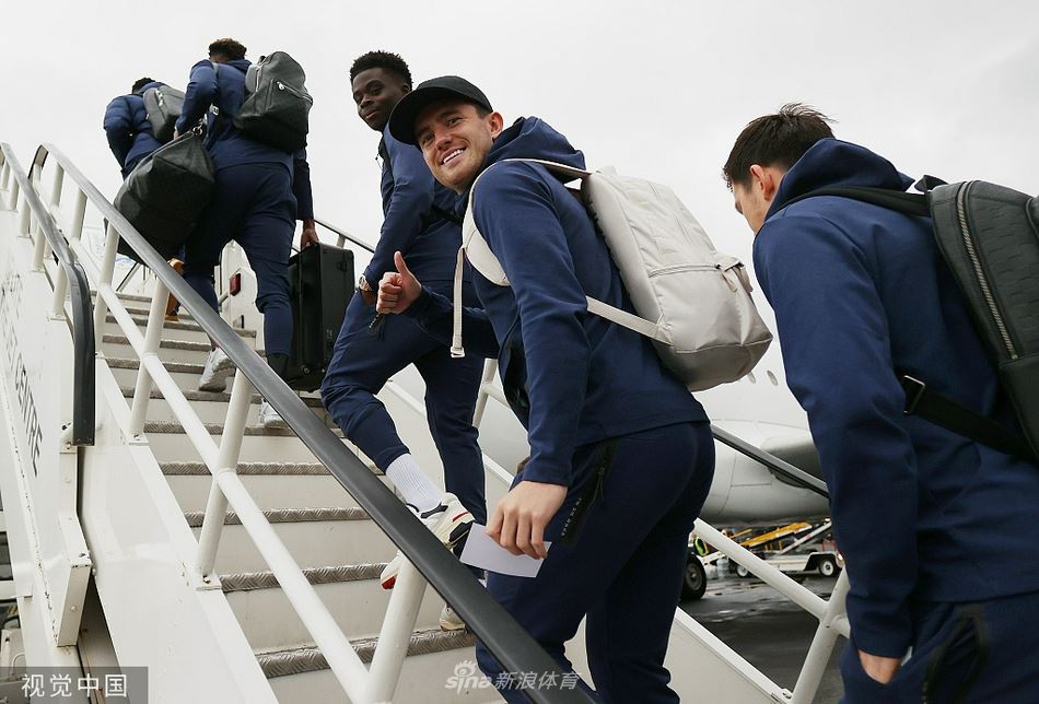 [世预赛]英格兰队出发前往客队（英格兰队世预赛名单）