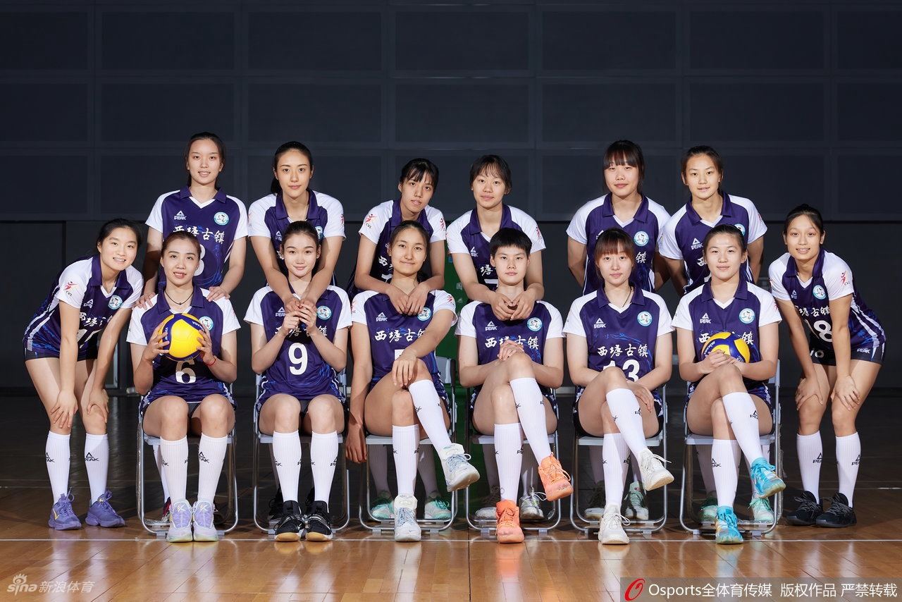 浙江女排拍摄排超联赛官方写真（浙江女排照片）