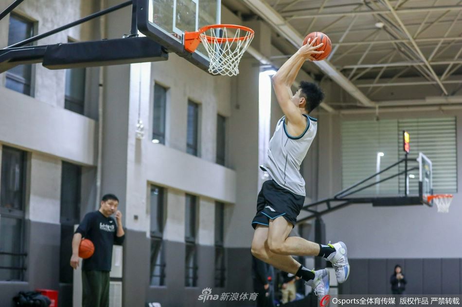 新疆队上海备战CBA联赛（新疆队上海备战cba联赛了吗）