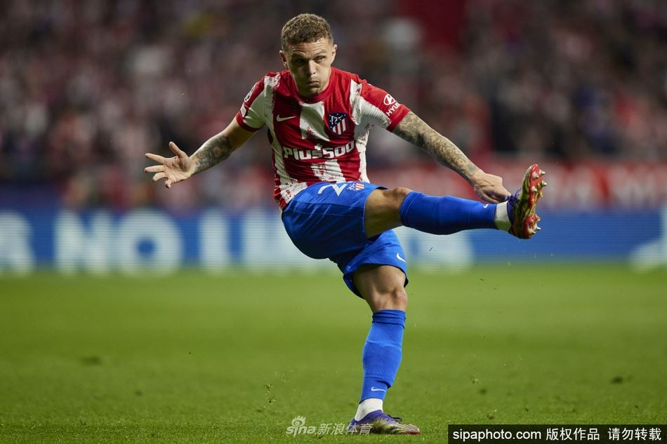 特里皮尔左肩锁骨出现三级扭伤