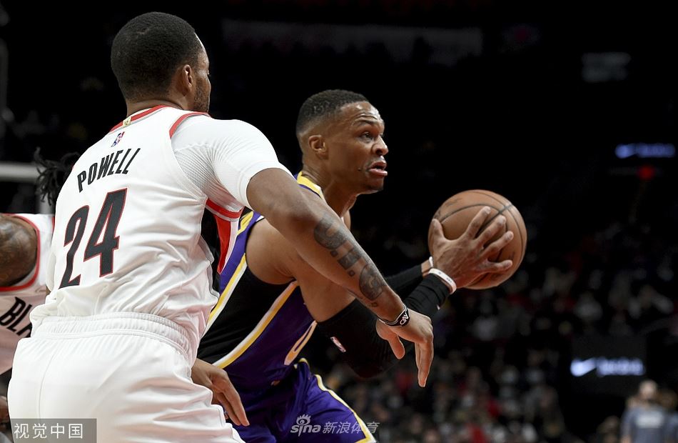 [NBA常规赛]湖人90-105开拓者 威少13中1（威少湖人训练）