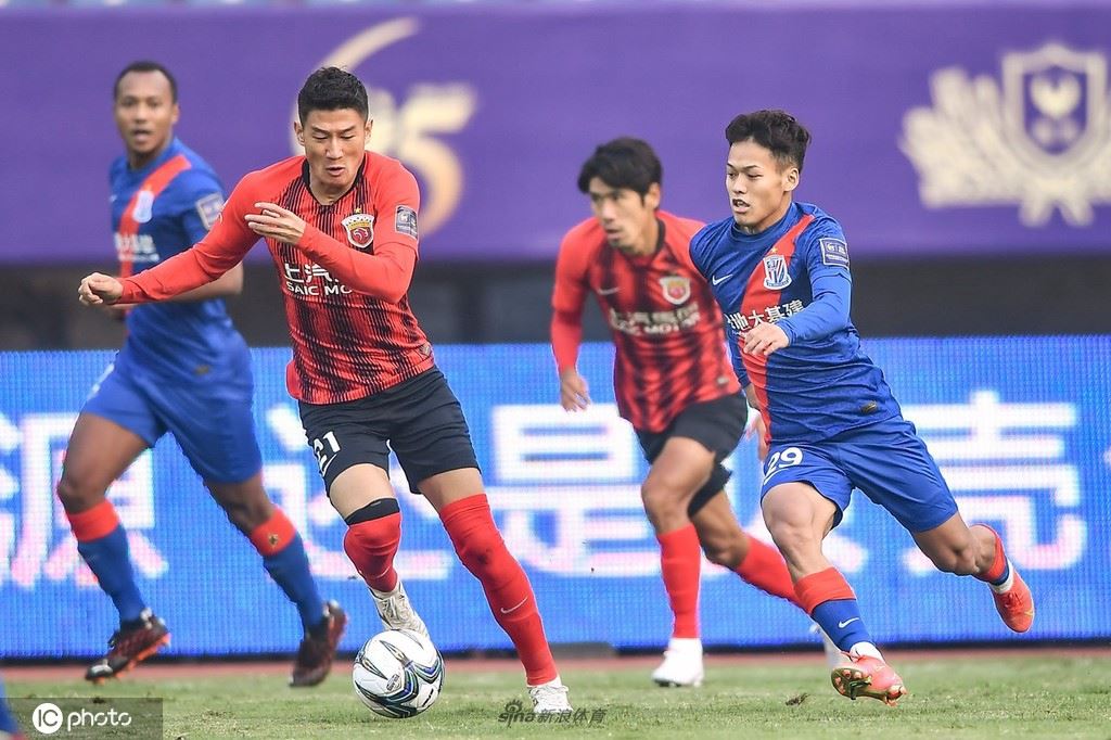 [足协杯]上海申花1-5上海海港（2021上海申花与上海海港比赛）