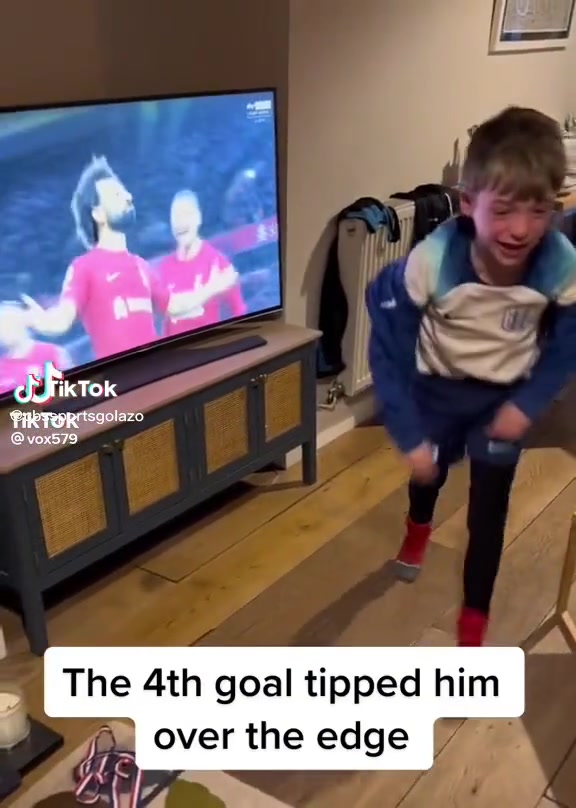 （英格拉姆打球风格）英格拉姆这上篮挺好看的，就是这发型一言难尽……