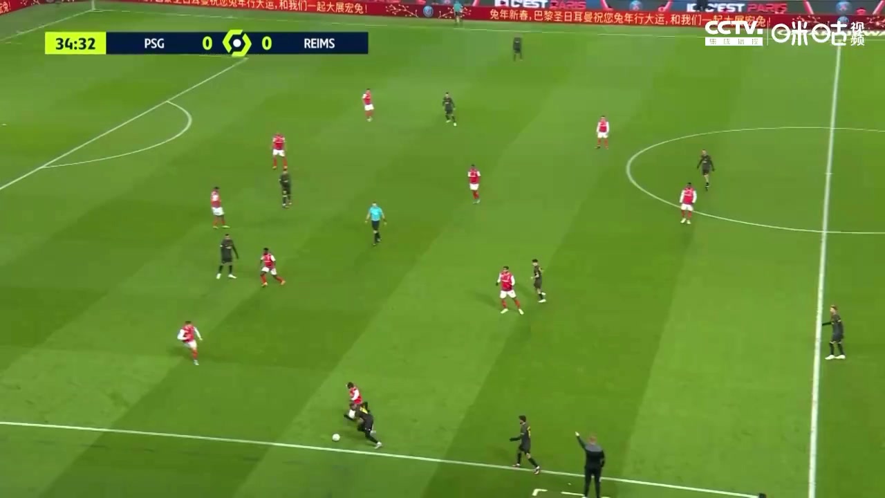 （希罗为什么自爆）太残暴了！希罗变向将小朋友晃倒！