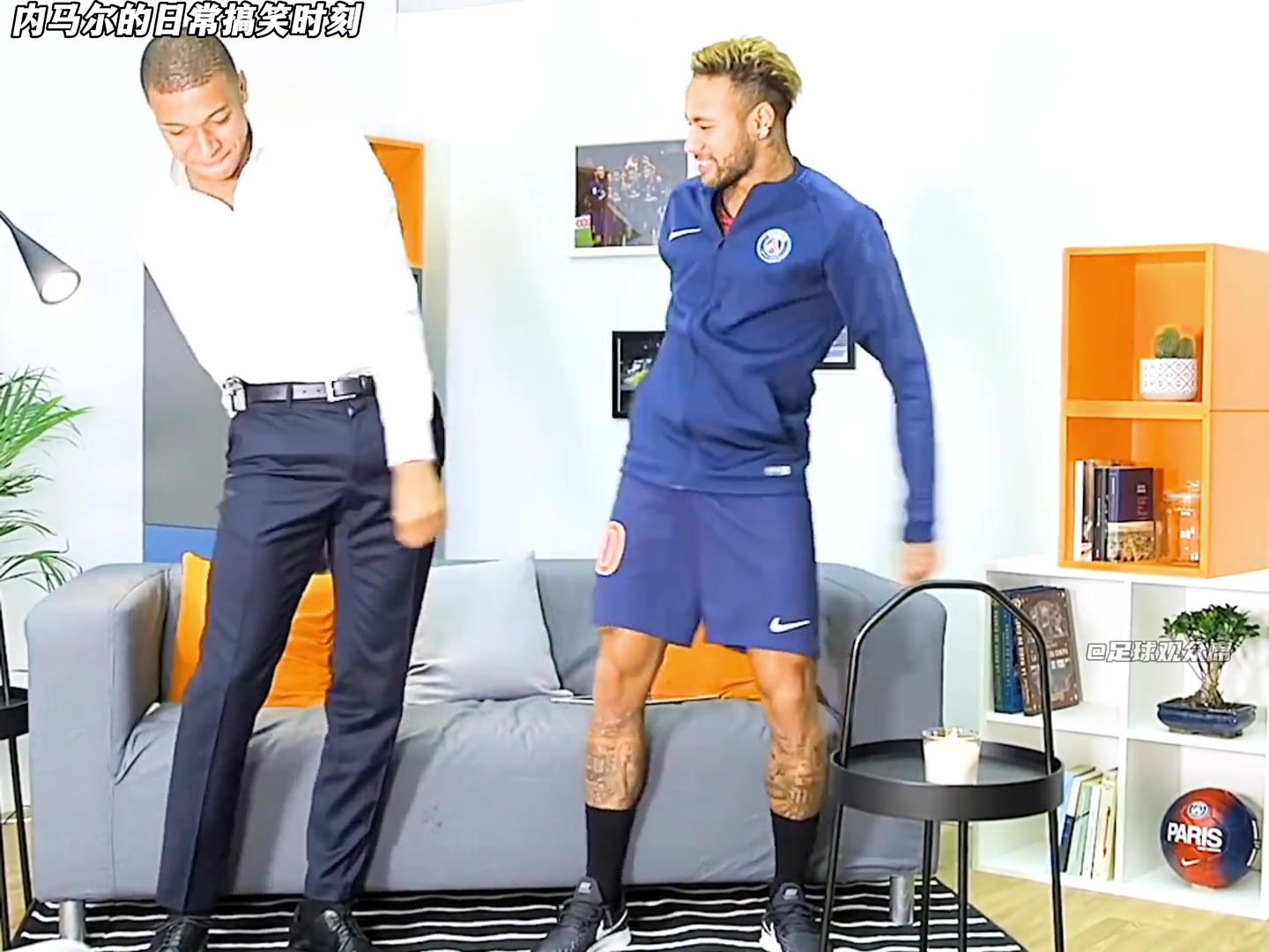 （翟晓川单挑高中生视频）还是五人组！翟晓川晒高诗岩&赵睿等五人组回国照