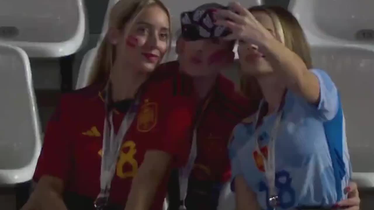 （中国男篮vs黎巴嫩打架）中国男篮vs黎巴嫩五尬球