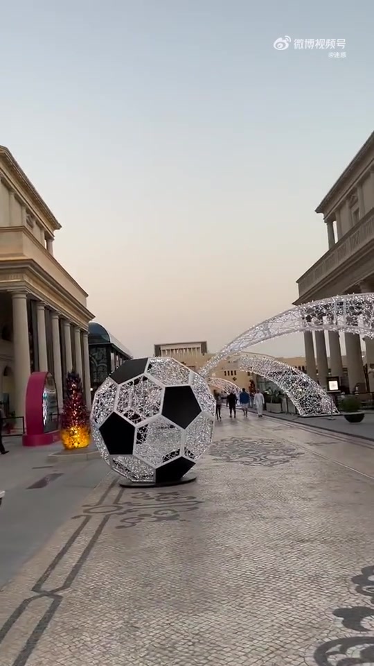 （陈挑战模仿集锦）让你模仿不是让你超越哈！陈挑战模仿广东球星赵睿打球