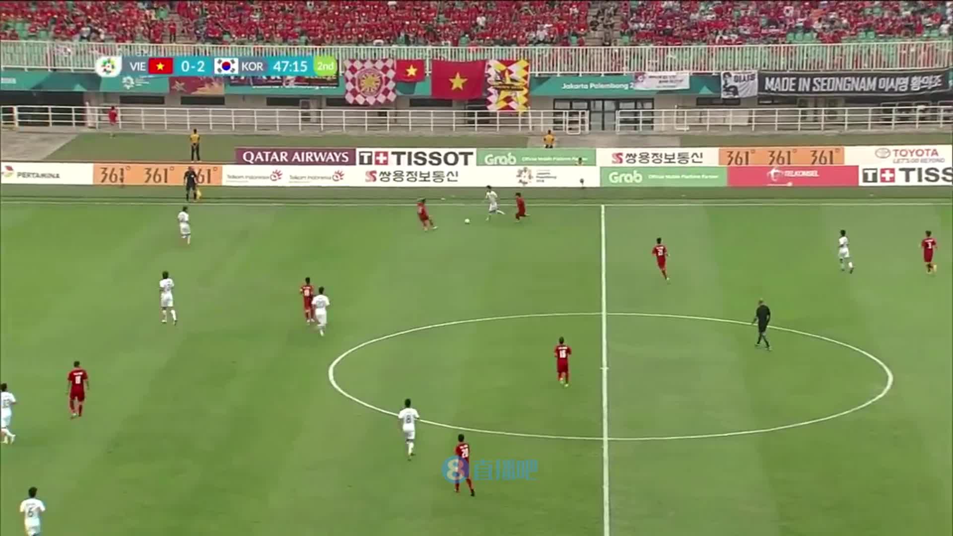 （爱德华兹新秀赛季集锦）完美季后赛首秀！爱德华兹爆砍36分6助攻！