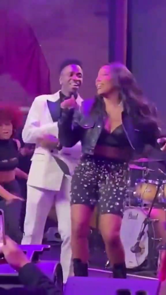 （杨鸣主教练首秀赛视频）有点可惜啊！杨鸣常规赛第一无缘最佳教练提名