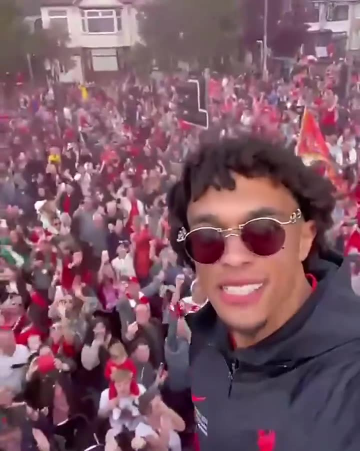 （赵睿杜锋最新视频）有点慌！赵睿接受采访 杜锋突然出现 直接把俩人整不会了