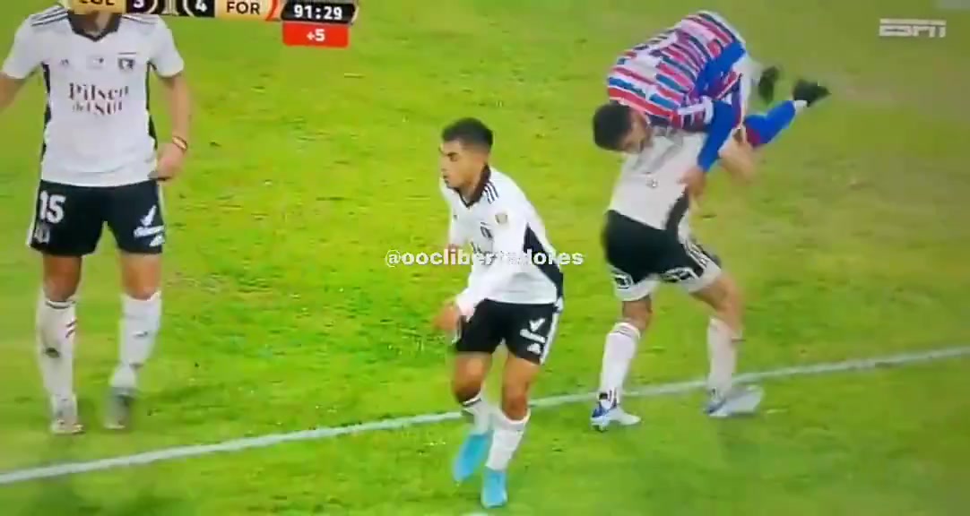 (当克莱给库里打电话 库里会接吗英文)当克莱给库里打电话 库里会接吗?