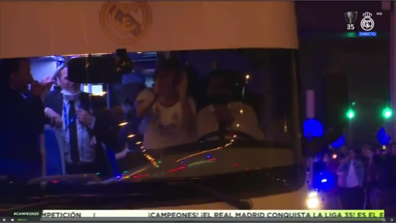 (科尔称汤普森即将归队)有点亏!汤普森三分犯规 科尔不服挑战 反被认定为垫脚升级成恶犯