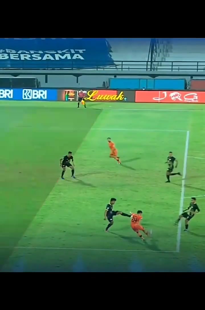 (本·西蒙斯集锦)本-西蒙斯:我们网队场上都是武器 打球节奏将是不可思议