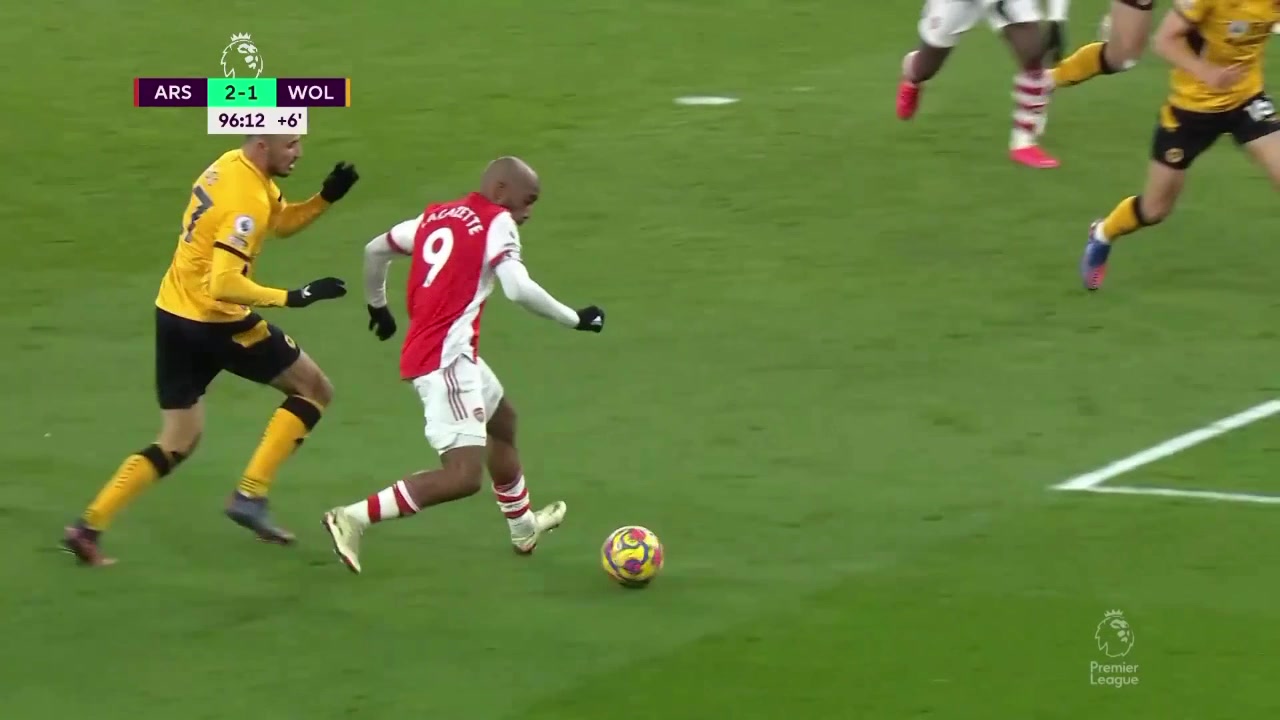 (篮网 西蒙斯)命中率可观呀!西蒙斯在篮网主场练习底角三分