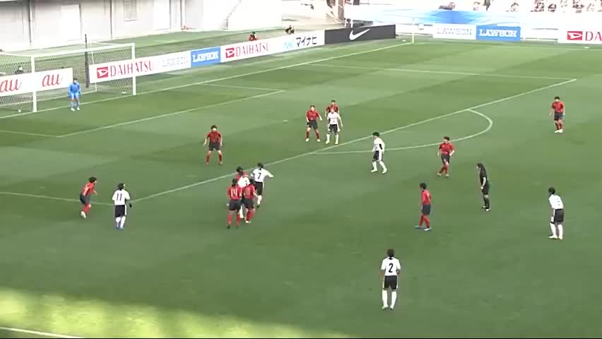 （周琦和刘传兴）NBL中国德比！周琦2分5篮板vs刘传兴6分5篮板