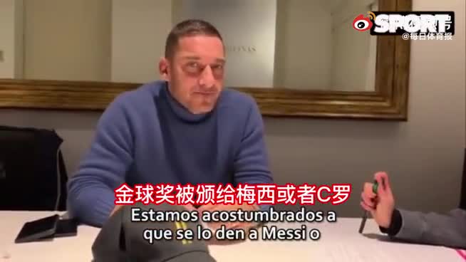 （拉文克劳百度百科）如入无人之境！拉文顶着克莱格上演单手劈扣