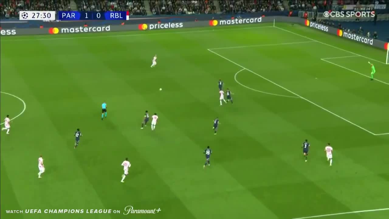 （林书豪曾可妮）林书豪谈曾凡博：一个黄皮肤的人在NBA打球不容易