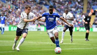 （克莱回应杨舒予）克莱祝贺杨舒予：听说你是我球迷？希望我们在中国相见