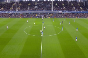 （睢冉是干嘛的）这是否是睢冉生涯最精彩一球？惊天绝平让小丁与其激动相拥！