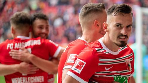 德甲-拜仁0-1奥格斯堡遭四轮不胜 诺伊尔补时连续头球攻门（拜仁奥格斯堡比分预测）