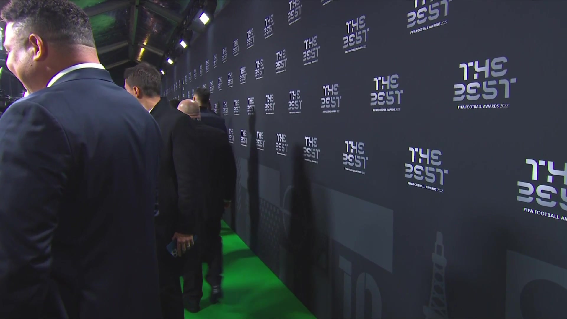 （肯达尔·詹娜百科）“玄学女子”肯达尔-詹娜：4位前任已被淘汰，仅剩现男友布克