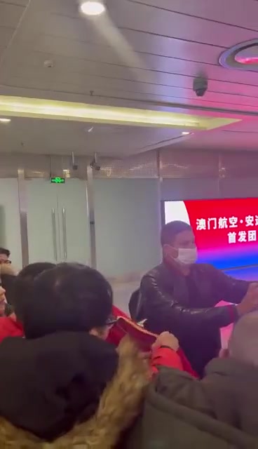 末节13分&季后赛新高！特雷-杨轰39+7 差一场杀入东决