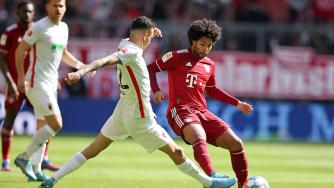 德甲-莱万点射破门基米希远射中框 拜仁1-0奥格斯堡（莱万已为拜仁打进200粒德甲进球）