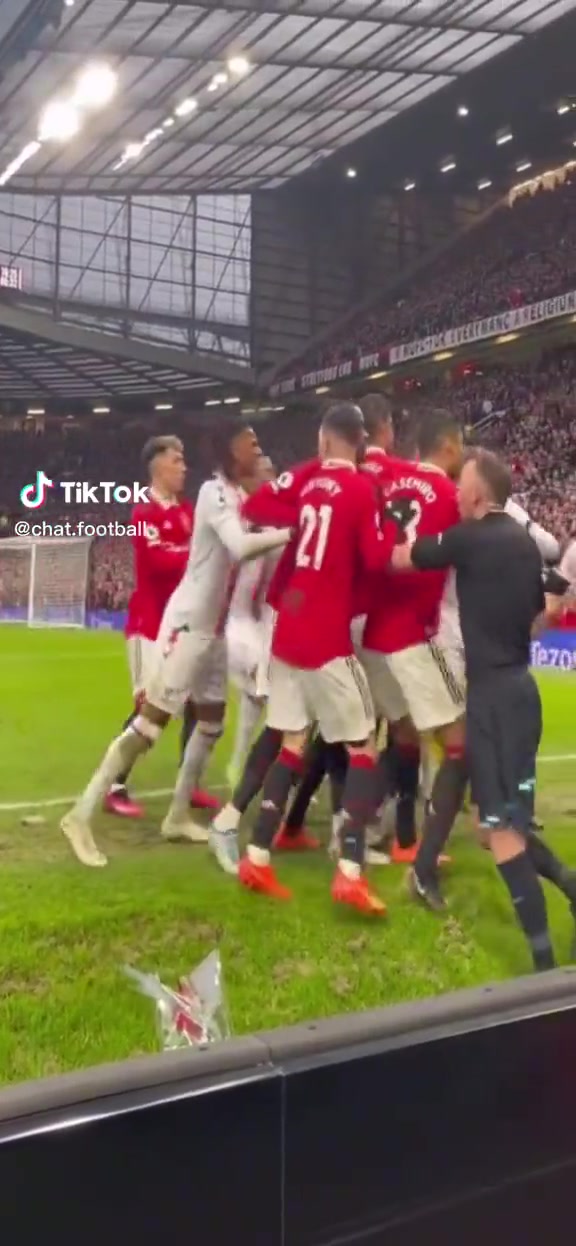 （卡特奥运会扣篮）不忍直视！奥运史上最残暴扣篮：卡特骑扣法国巨人