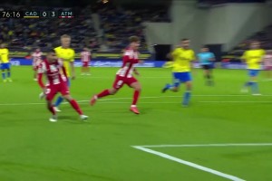 05年季后赛首轮抢七，小牛40分大胜火箭逆转系列赛