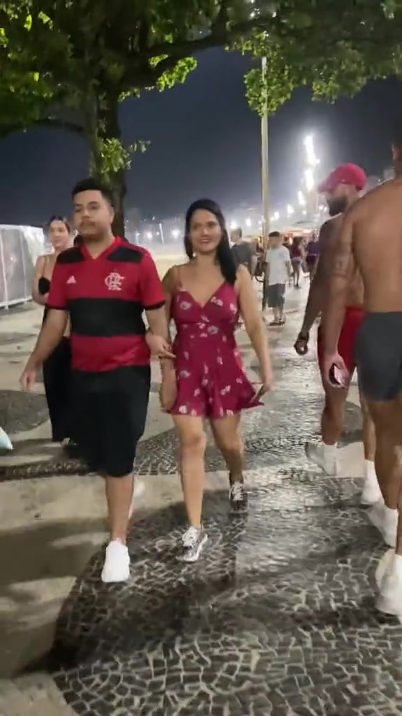 （特雷杨季后赛表现）季后赛首秀便贡献绝杀！特雷-杨砍下32分7板10助集锦