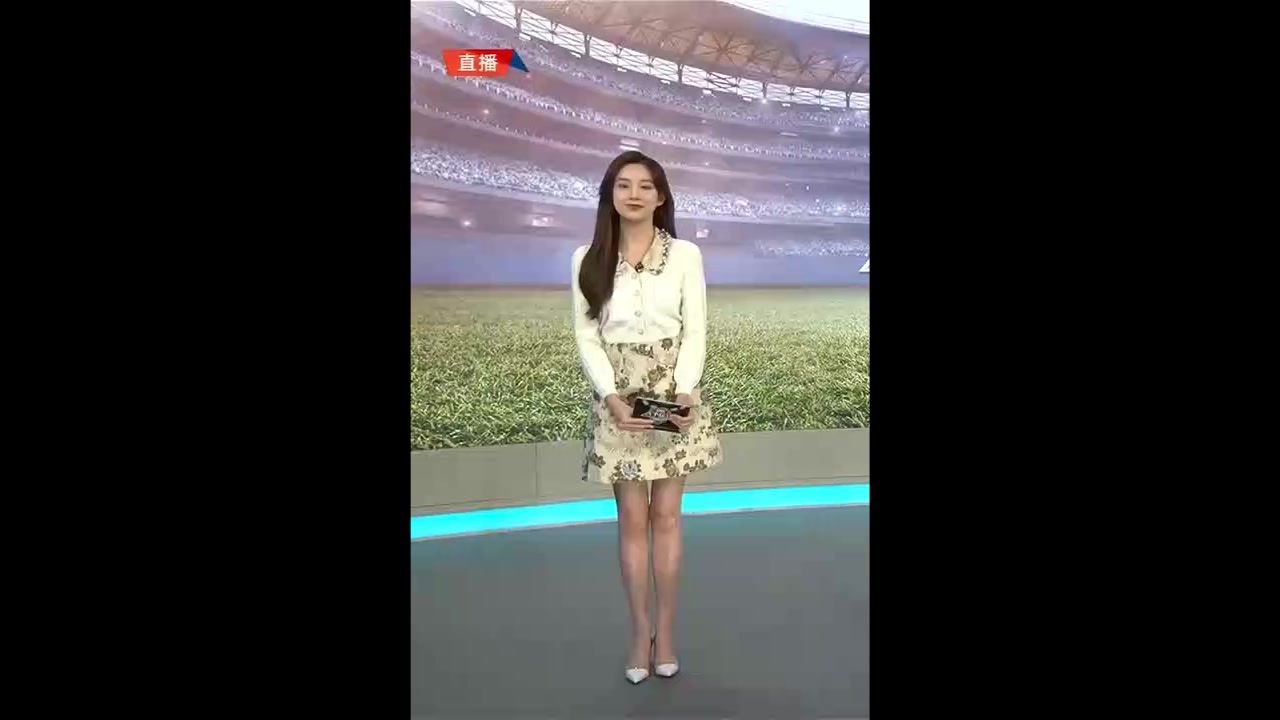 马凡舒主持完春晚后回归《天下足球》（马凡舒主持完春晚后回归《天下足球》了吗）