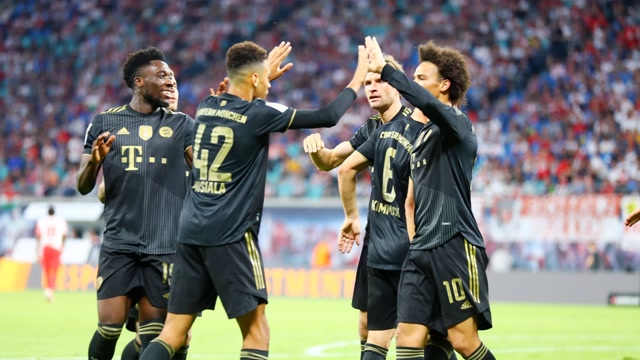 德甲-穆西亚拉传射莱万萨内舒波-莫廷破门 拜仁4-1莱比锡（拜仁球员穆西亚拉）