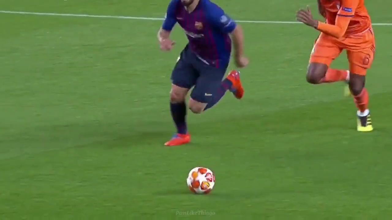 考辛斯当年脾气有多爆？吃T后狂揍椅子吓坏队友！