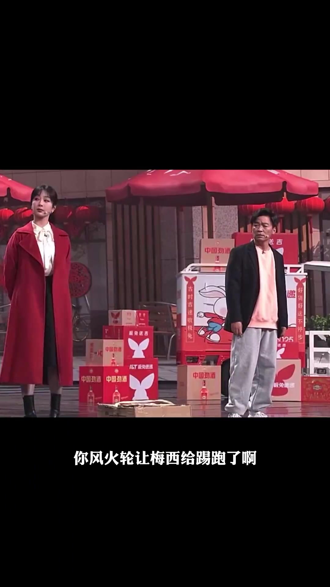 （穆雷挑衅）心疼海王两秒钟！穆雷连续变向直接晃跪亚当斯