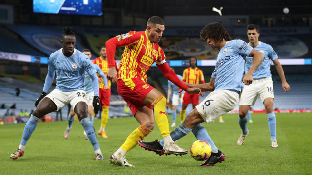 英超-京多安破门鲁本-迪亚斯乌龙 曼城1-1西布朗两连平(曼城后卫鲁本迪亚斯)