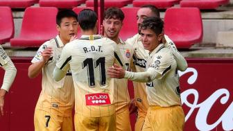 西乙-武磊替补登场德托马斯任意球破门 西班牙人3-0洛哥尼斯（西乙-武磊替补破进球荒+助攻!西班牙人2-0回榜首）