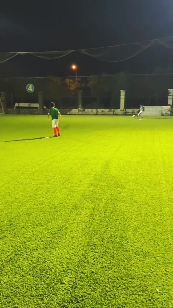 （粉丝比爱豆火）粉丝比偶像还要大牌系列 说的就是他吧？