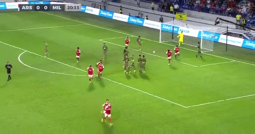 厄德高任意球直接破门 阿森纳1-0米兰（厄德高破门阿森纳2-1热刺）