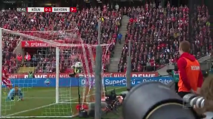 德甲-格纳布里双响穆勒两助攻 拜仁4-1科隆重回榜首（拜仁精选格纳布里）