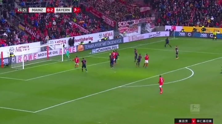 德甲-莱万、穆勒建功蒂亚戈一条龙破门 拜仁3-1美因茨暂登顶（莱万双响拜仁5-2美因茨）