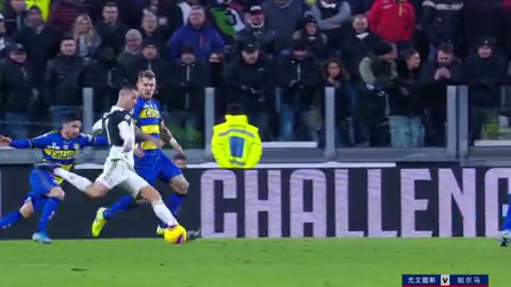 (莫兰特的女儿)有孝到!莫兰特女儿淘气直呼妈妈名字KK