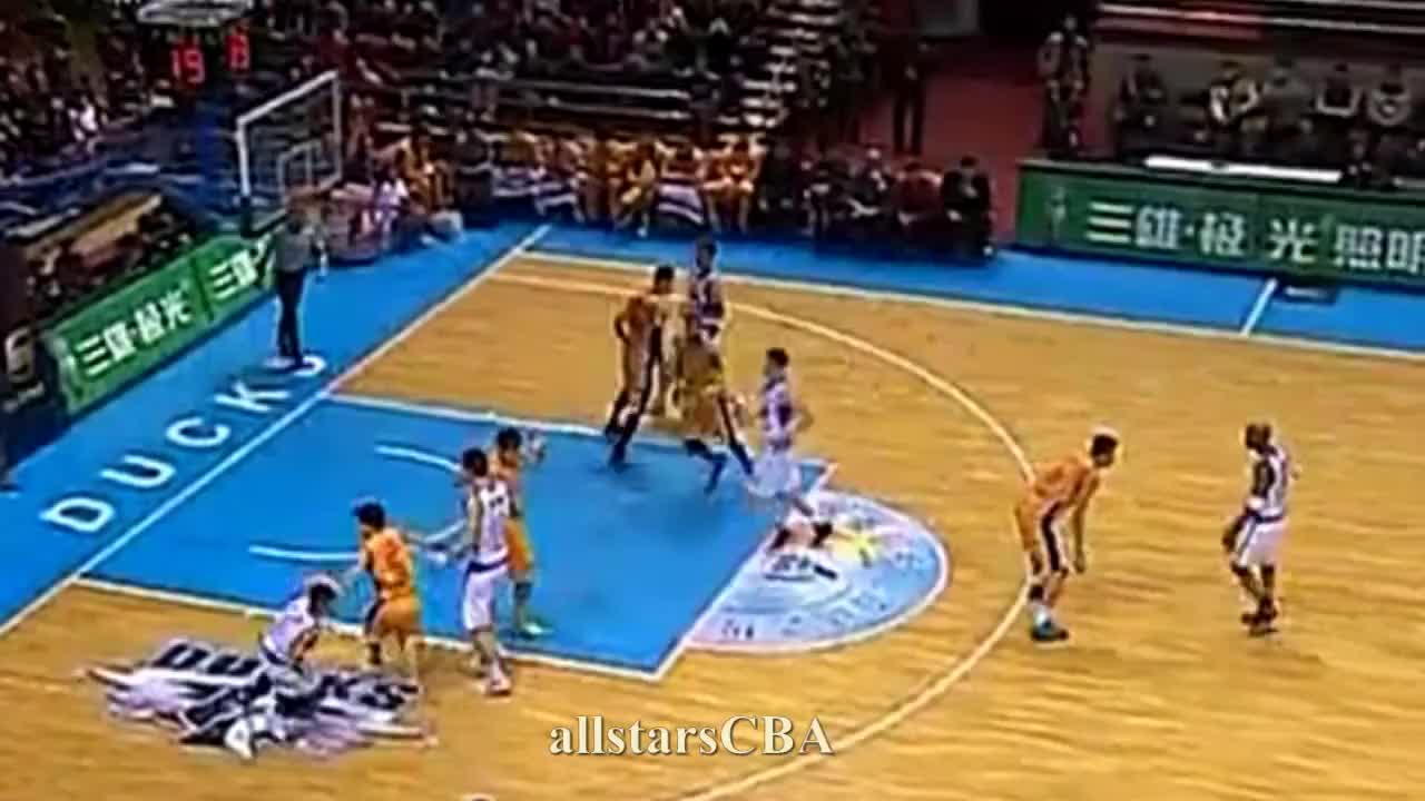 (马布里nba半场三分视频)真强!CBA半决赛FMVP马布里狂轰53分集锦