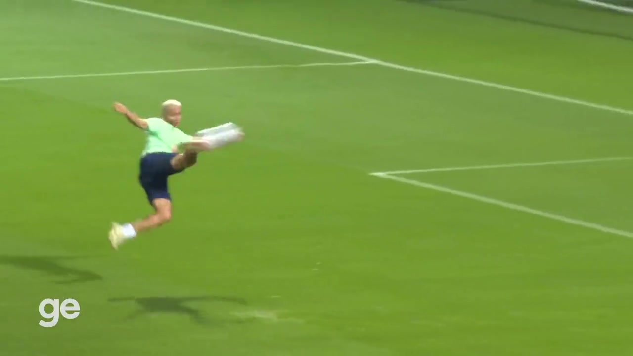 有备而来!理查利森训练曾霸气侧钩破门!(理查利森集锦)