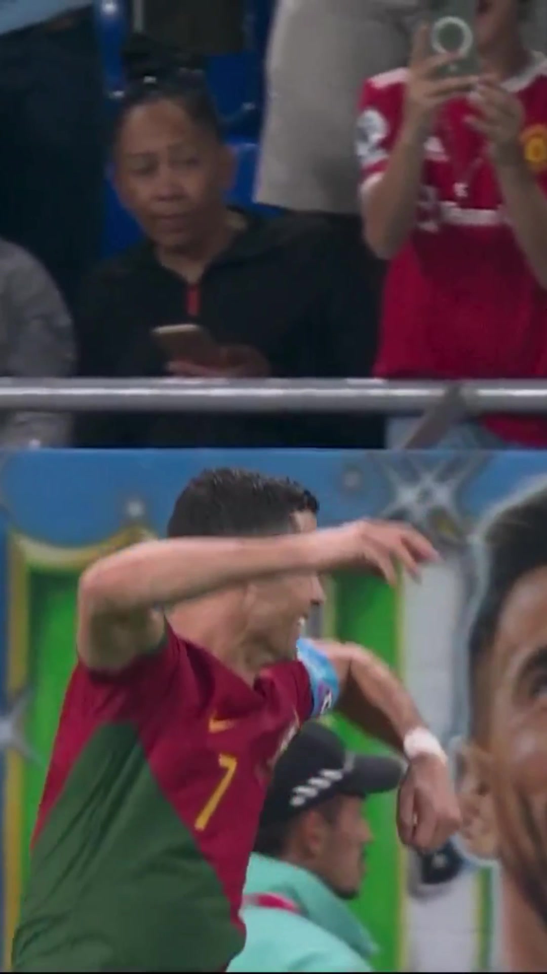 C罗进球Siu庆祝!看台球迷激情模仿Siu庆祝!(c罗打台球)