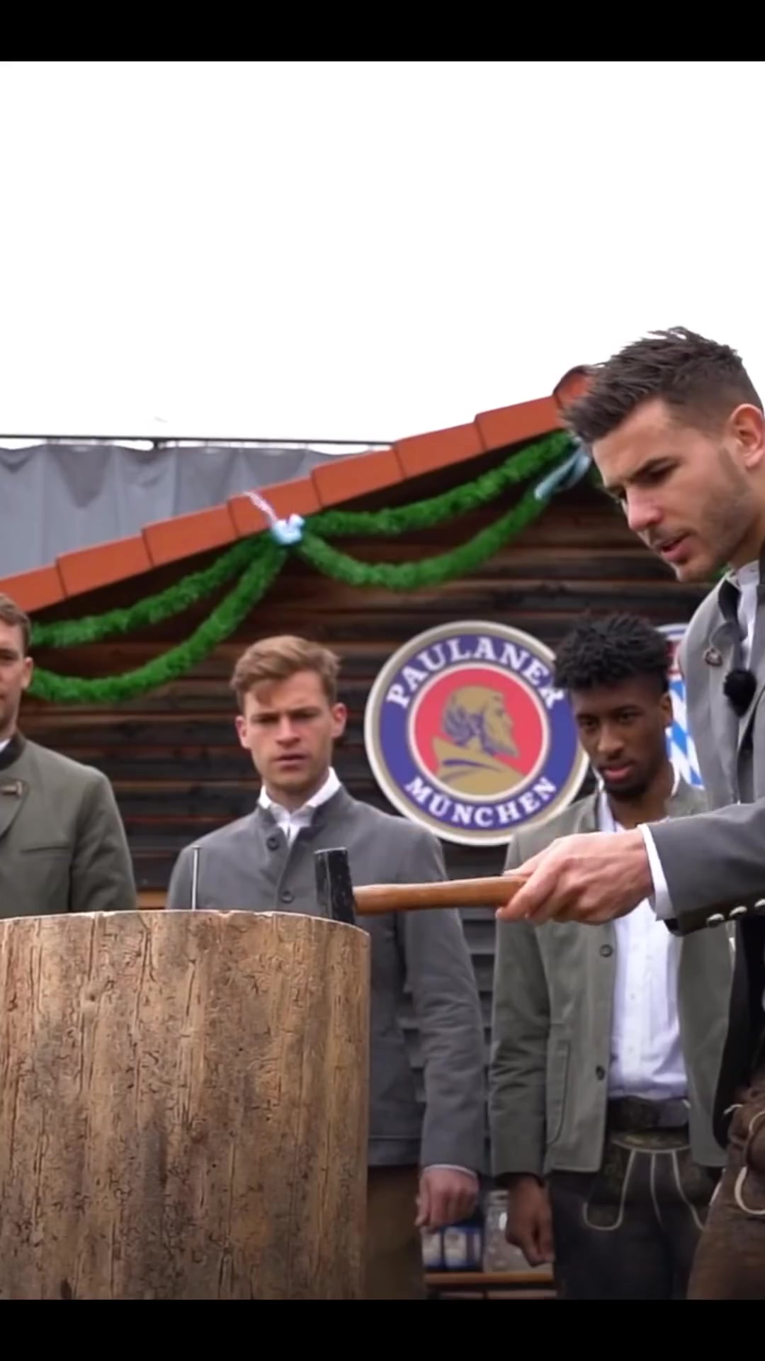 终于知道基米希为啥和穆勒关系好了！这加油声怎么一股穆勒味？（基米希为什么不传球给罗伊斯）