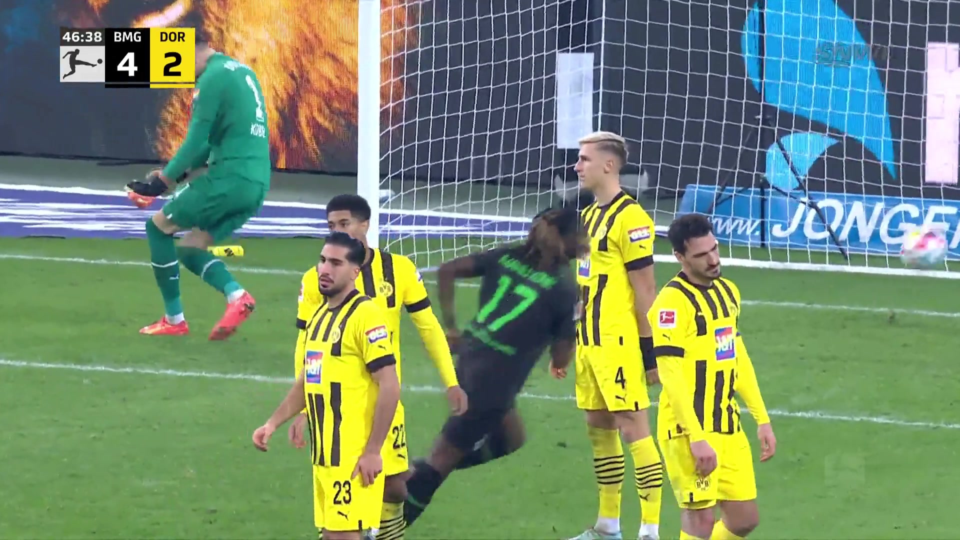 霍夫曼再送助攻 科内下半场闪电贴地箭攻破多特